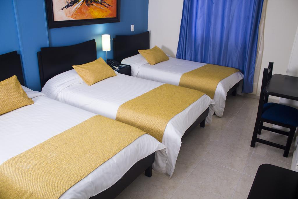 Hotel Plazuela Real Bucaramanga Pokoj fotografie